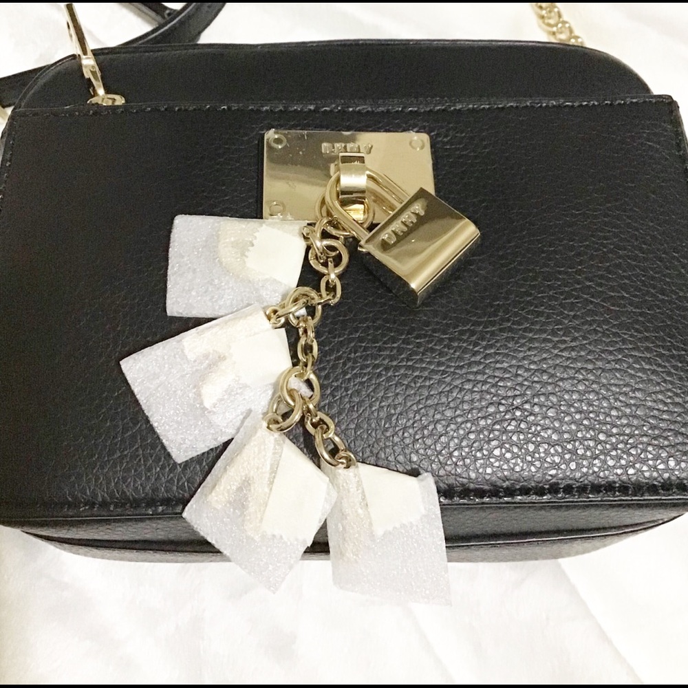 NWT DKNY ELISSA crossbody R91EHB75 bgd crossbody